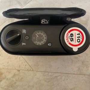 Maserati Granturismo Tire & Air Inflator Compressor Pump (New)